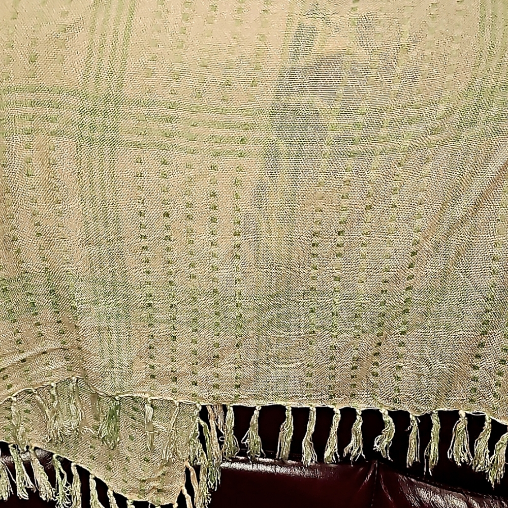 Glentex vintage peach and green scarf